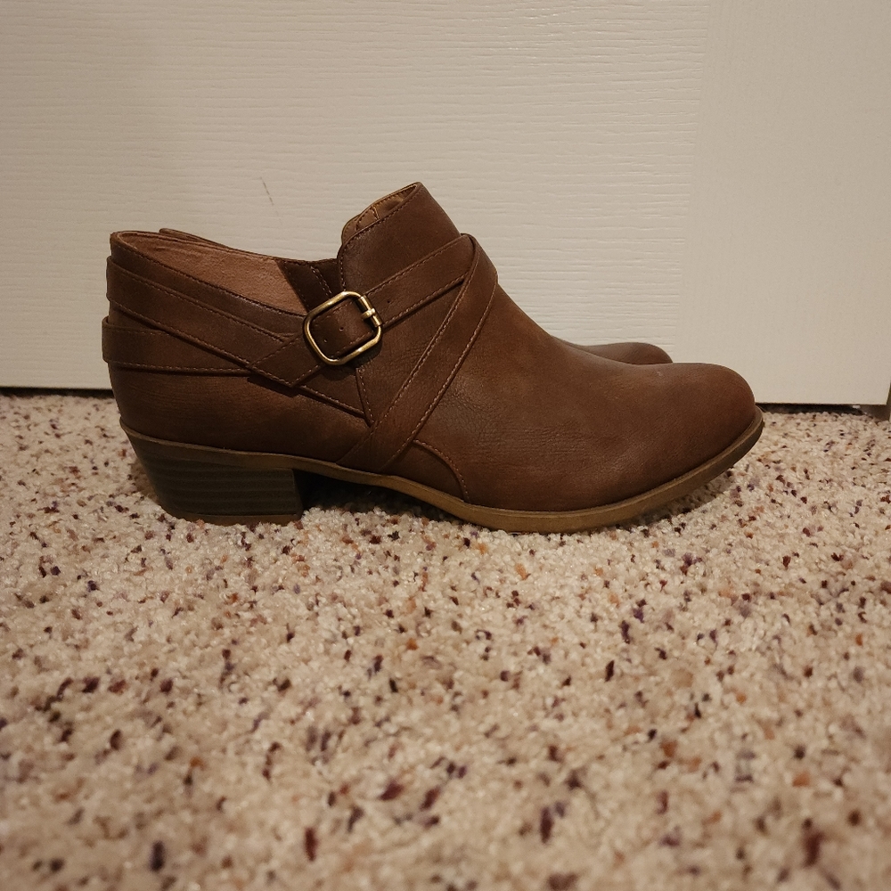 Lifestride Adley Bootie wide New w/o tags